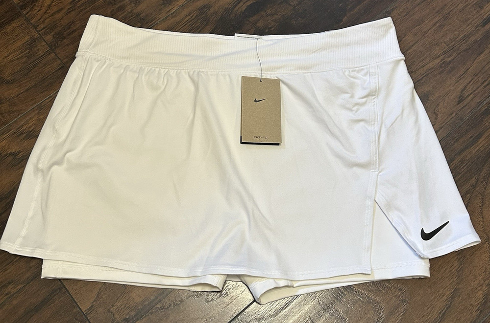 Nike Court Victory Tennis Skort White Slim Fit DH9779-100 Women’s Size Small